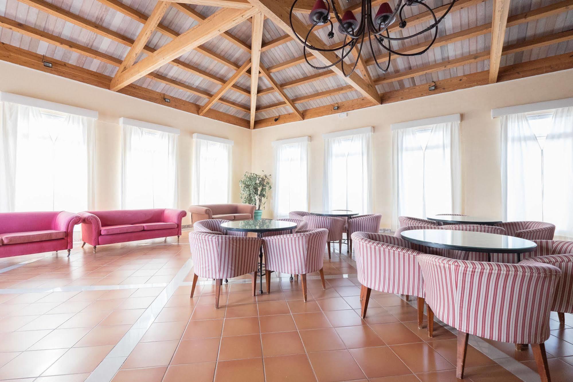 Royal Suite กอสตากาลมา ภายนอก รูปภาพ
